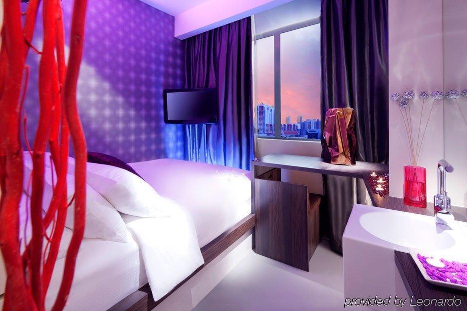 Hotel Moon 23 Singapura